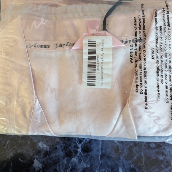 Juicy Couture Womens Satin Pajama Set Button Down Short Sleeve Sleepwear New - Picture 4 of 8